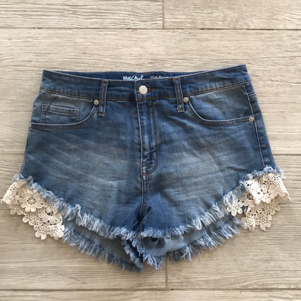 crochet lace Mossimo shorts